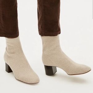 Everlane Glove Ribbed Sock Boots Size 8‎ NEW